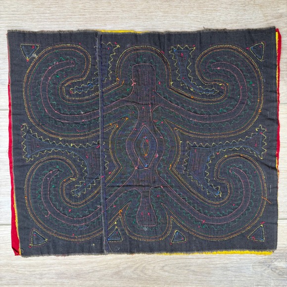 Mola Art Kuna Panama Hand Stitched Applique Folk Art Expert Boho READ 13 x 16 - Picture 7 of 11